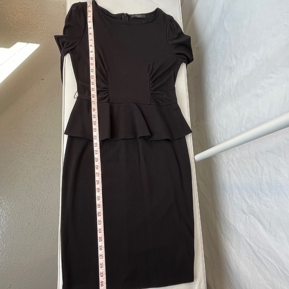 MaxMara Weekend (L) peplum dress, office, cocktail, EUC, in black. - Picture 14 of 16